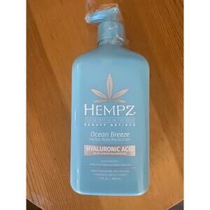 Hempz Ocean Breeze Herbal Body Moisturizer With Hyaluronic Acid 17 Oz.